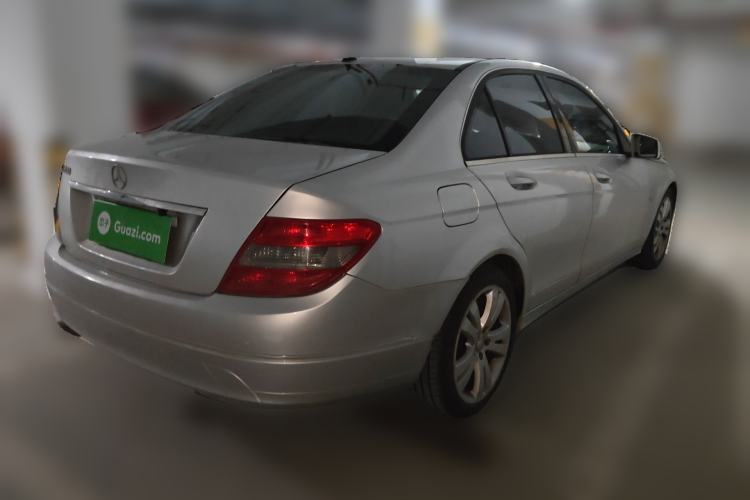 Used Mercedes-Benz C-Class 2010 C 200 CGI Fashion Model Rear Right 45 Deg