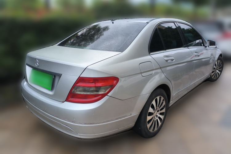 Used Mercedes-Benz C-Class 2010 C 200 CGI Elegance Model Rear Right 45 Deg