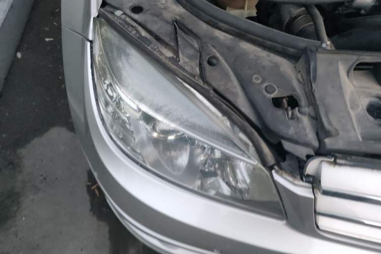 Used Mercedes-Benz C-Class 2010 C 200 CGI Elegance Model Right Front Headlight