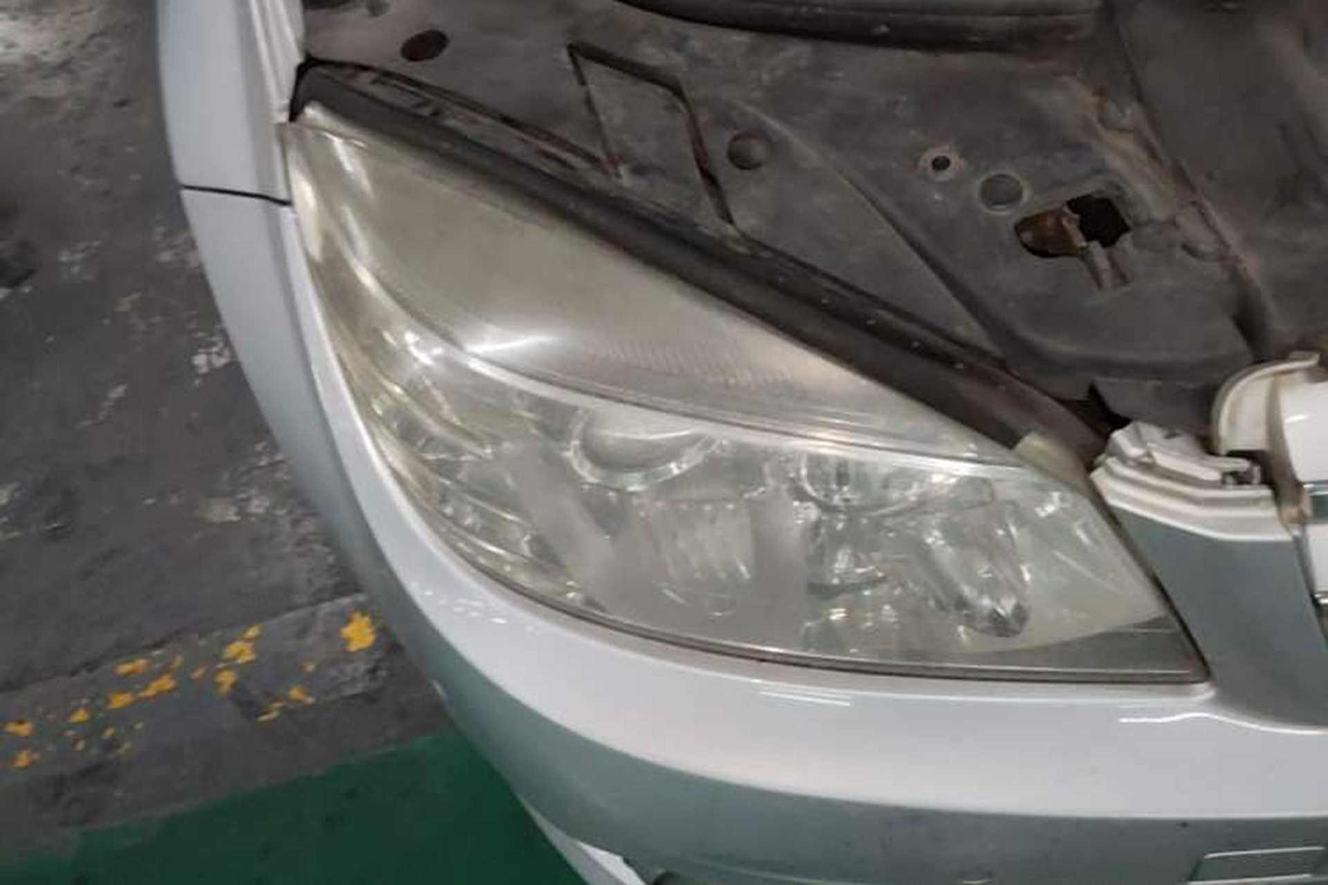 Used Mercedes-Benz C-Class 2010 C 200 CGI Estate Right Front Headlight