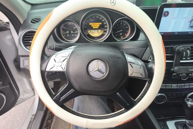 Used Mercedes-Benz C-Class 2010 C 180K Classic model Steering Wheel
