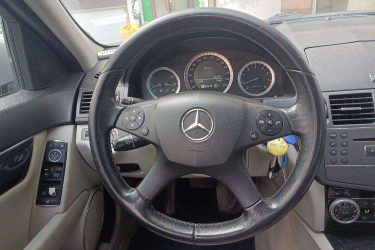 Used Mercedes-Benz C-Class 2010 C 180K Classic model Steering Wheel