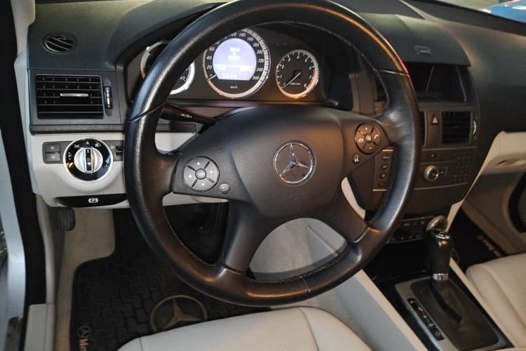 Used Mercedes-Benz C-Class 2010 C 180K Classic model Steering Wheel