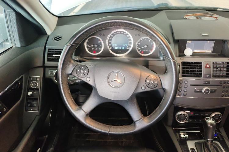 Used Mercedes-Benz C-Class 2010 C 180K Classic model Steering Wheel