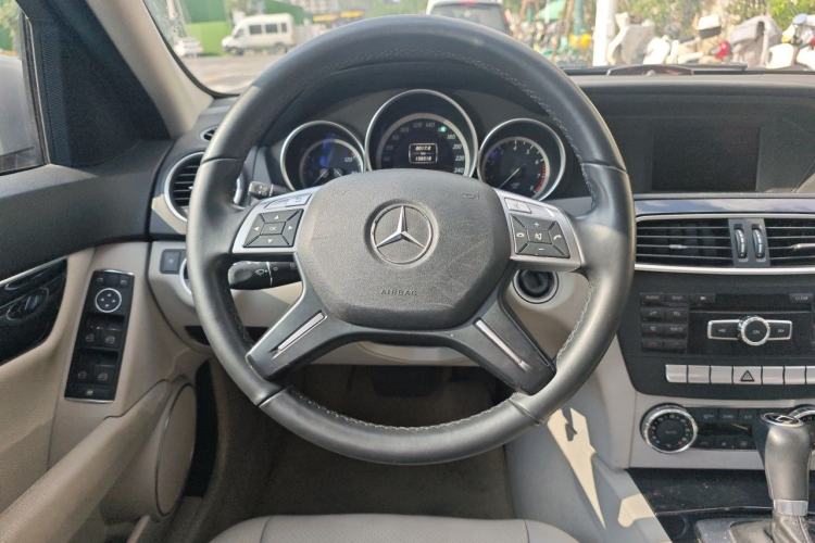 Used Mercedes-Benz C-Class 2010 C 180K Classic model Steering Wheel
