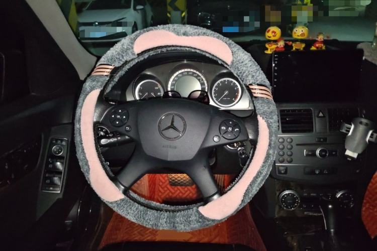 Used Mercedes-Benz C-Class 2010 C 200 CGI Fashion Model Steering Wheel