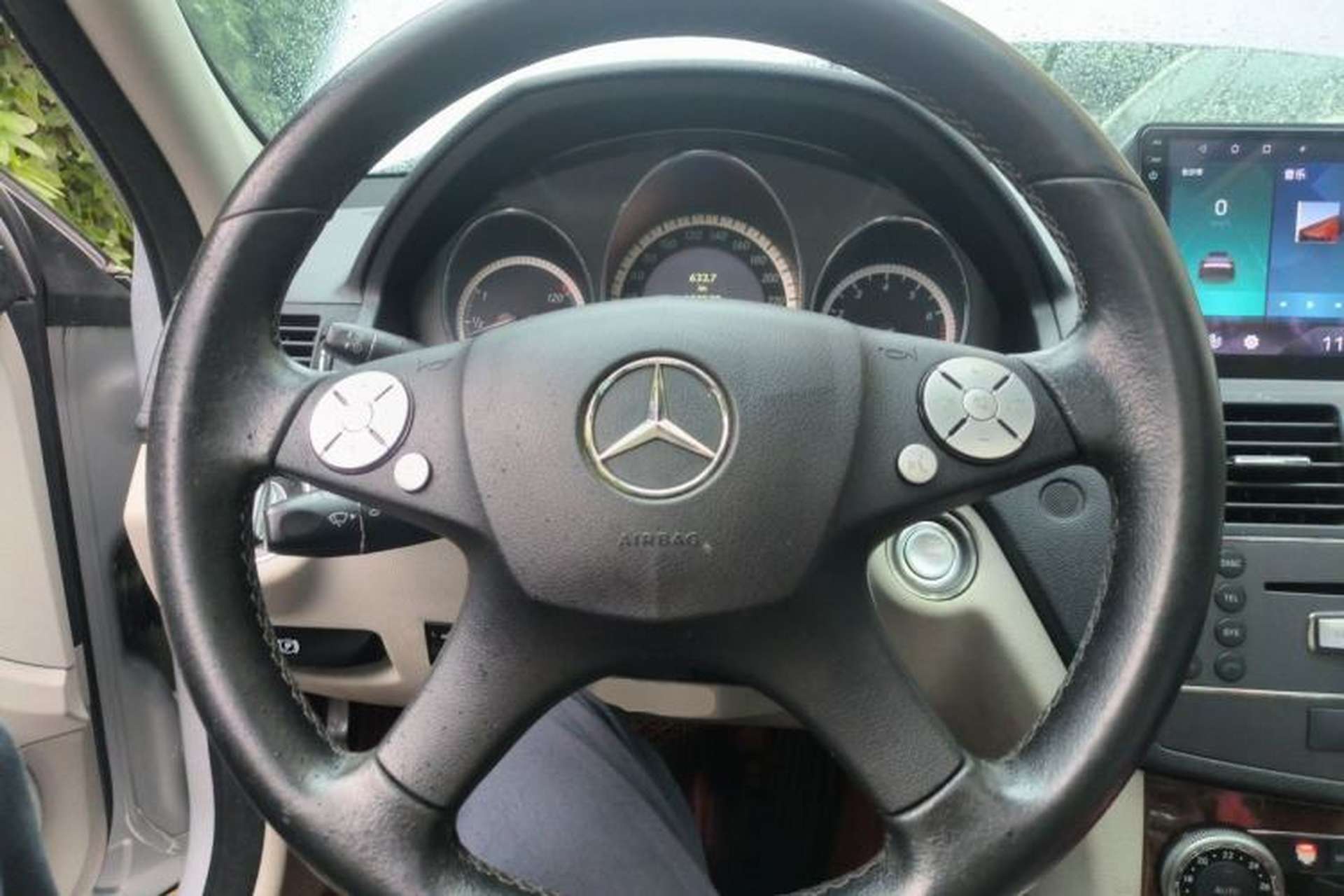 Used Mercedes-Benz C-Class 2010 C 200 CGI Elegance Model Steering Wheel
