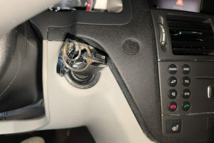 Used Mercedes-Benz C-Class 2010 C 200 CGI Fashion Model Vehicle Key
