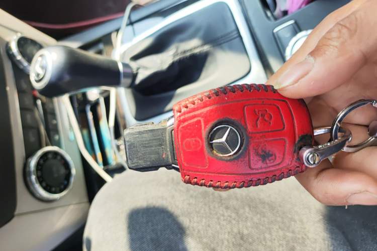 Used Mercedes-Benz C-Class 2010 C 200 CGI Elegance Model Vehicle Key