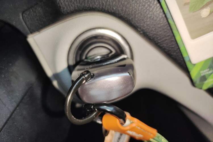 Used Mercedes-Benz C-Class 2010 C 260 CGI Sport Edition Vehicle Key