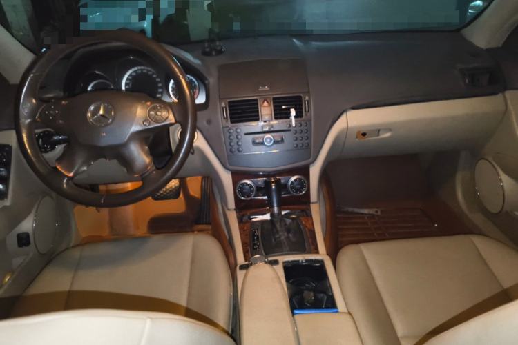 Used Mercedes-Benz C-Class 2010 C 200K Standard Model Center Console