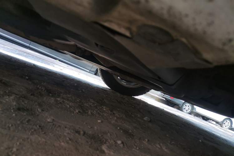 Used Mercedes-Benz C-Class 2010 C 200 CGI Elegance Model Chassis Front Right