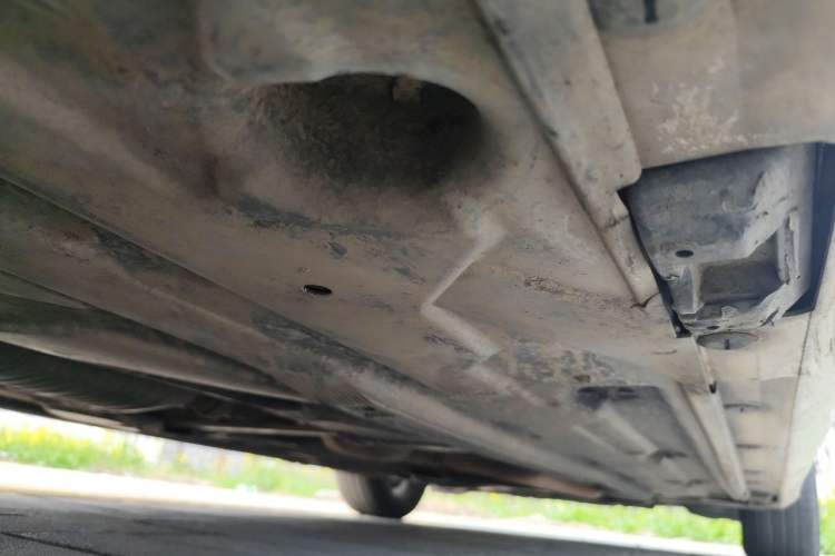 Used Mercedes-Benz C-Class 2010 C 180K Classic model Chassis Rear Right