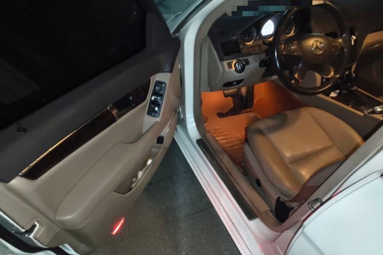 Used Mercedes-Benz C-Class 2010 C 200K Standard Model Driver Seat