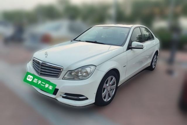 Used Mercedes-Benz C-Class 2010 C 180K Classic model