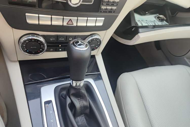 Used Mercedes-Benz C-Class 2010 C 180K Classic model Gear Lever