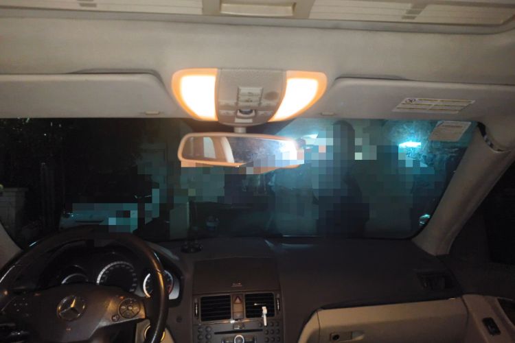 Used Mercedes-Benz C-Class 2010 C 200K Standard Model Headliner