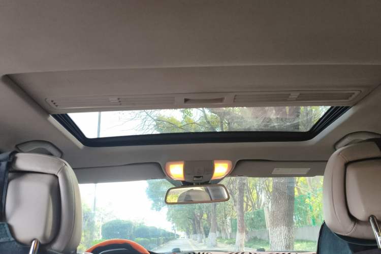 Used Mercedes-Benz C-Class 2010 C 200 CGI Fashion Model Headliner
