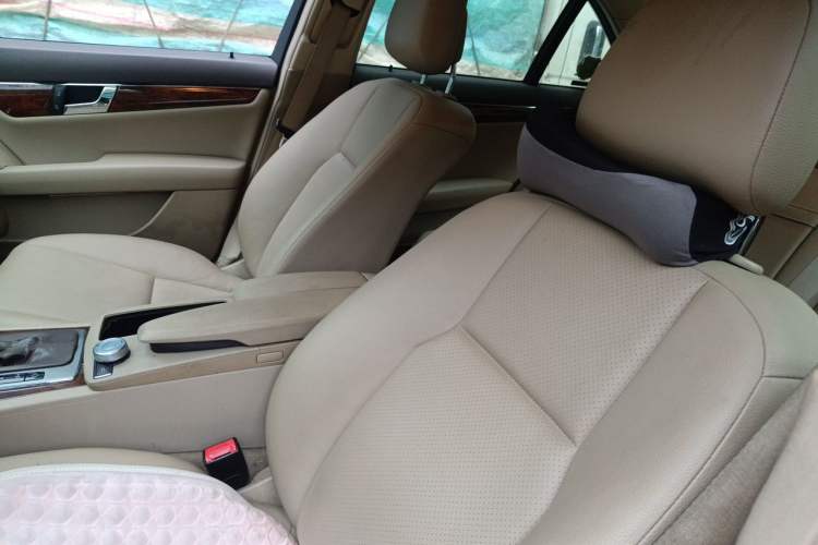 Used Mercedes-Benz C-Class 2010 C 200 CGI Elegance Model Left Front Seat