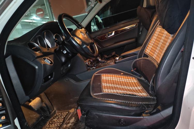 Used Mercedes-Benz C-Class 2010 C 200 CGI Elegance Model Left Front Seat