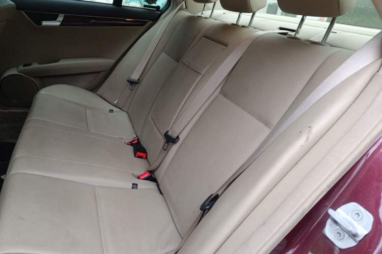 Used Mercedes-Benz C-Class 2010 C 200 CGI Elegance Model Left Rear Seat