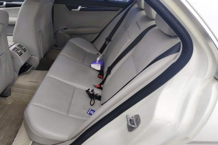 Used Mercedes-Benz C-Class 2010 C 180K Classic model Left Rear Seat