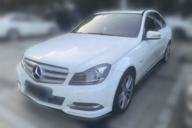 Used Mercedes-Benz C-Class 2010 C 200 CGI Fashion Model