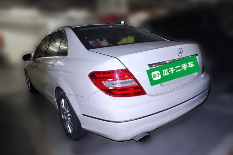 Used Mercedes-Benz C-Class 2010 C 200 CGI Elegance Model Rear Left 45 Deg