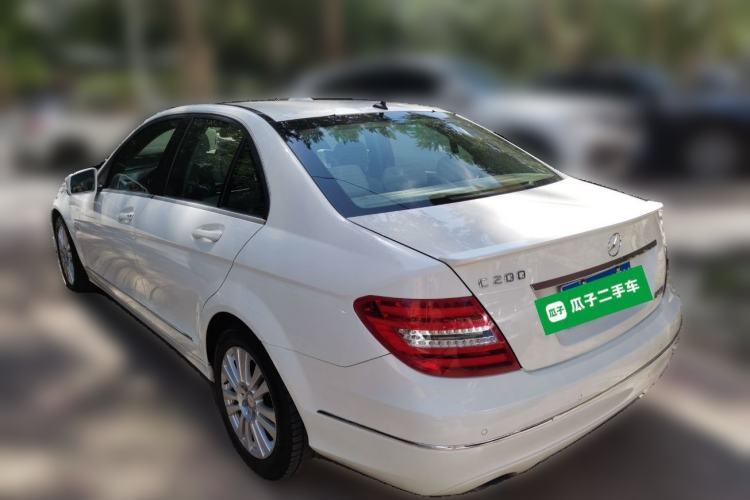 Used Mercedes-Benz C-Class 2010 C 200 CGI Elegance Model Rear Left 45 Deg