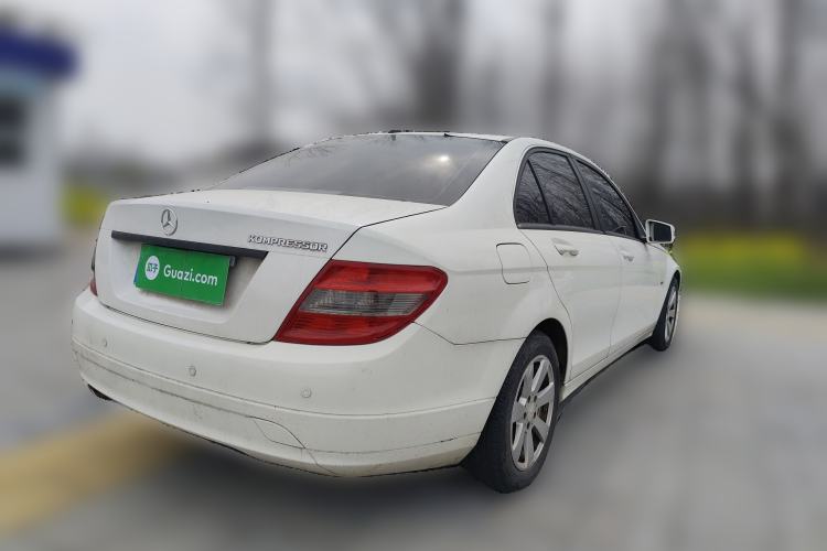 Used Mercedes-Benz C-Class 2010 C 180K Classic model Rear Right 45 Deg