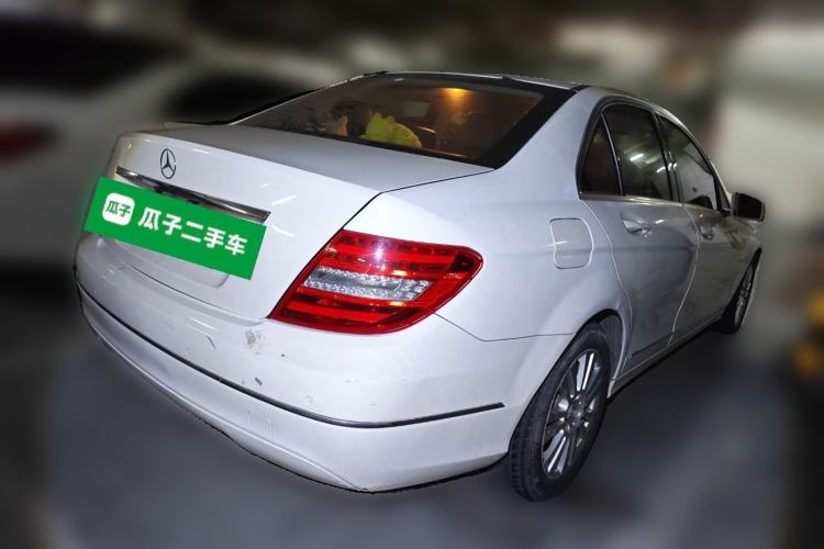 Used Mercedes-Benz C-Class 2010 C 200 CGI Elegance Model Rear Right 45 Deg