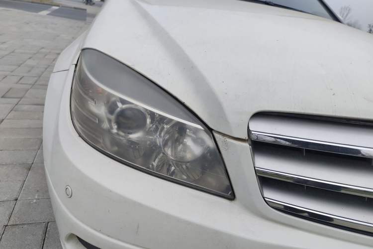 Used Mercedes-Benz C-Class 2010 C 180K Classic model Right Front Headlight