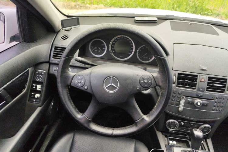 Used Mercedes-Benz C-Class 2010 C 180K Classic model Steering Wheel