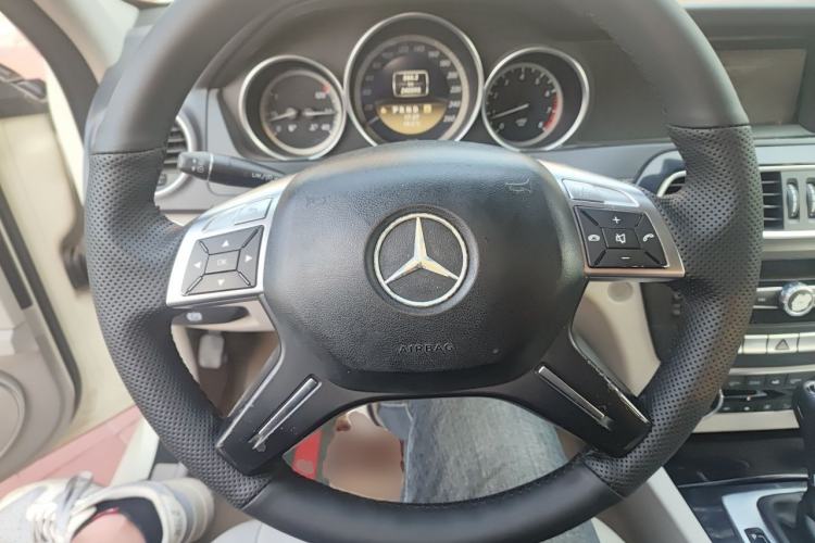 Used Mercedes-Benz C-Class 2010 C 180K Classic model Steering Wheel