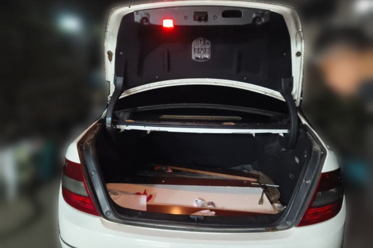 Used Mercedes-Benz C-Class 2010 C 200K Standard Model Trunk