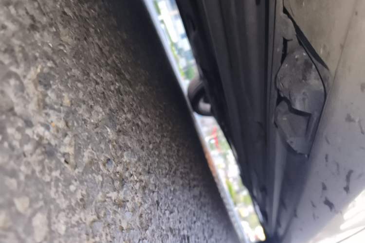 Used Mercedes-Benz C-Class 2010 C 200 CGI Estate Chassis Front Left