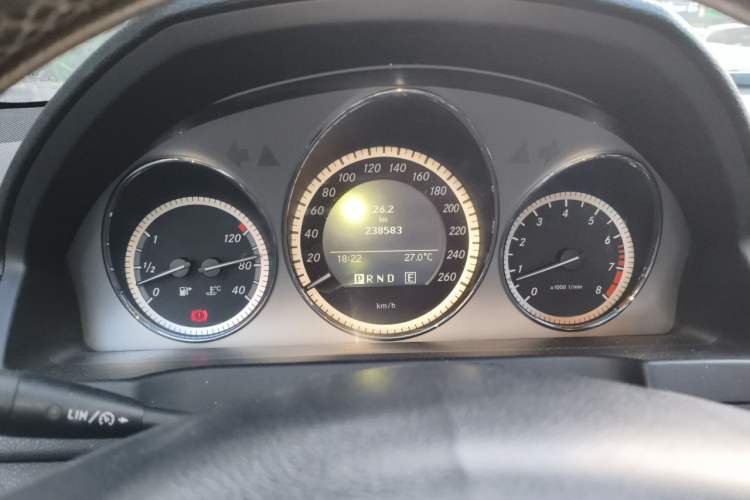 Used Mercedes-Benz C-Class 2010 C 200 CGI Estate Instrument Cluster