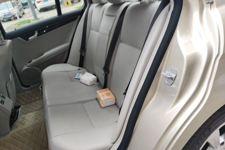 Used Mercedes-Benz C-Class 2010 C 180K Classic model Left Rear Seat