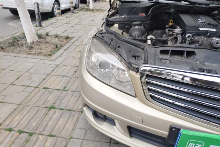 Used Mercedes-Benz C-Class 2010 C 180K Classic model Right Front Headlight