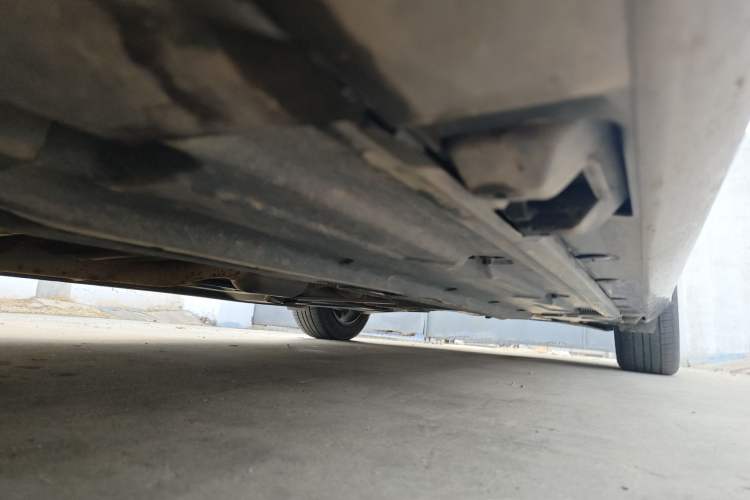 Used Mercedes-Benz C-Class 2011 C 200 CGI Elegant Model Chassis Front Left