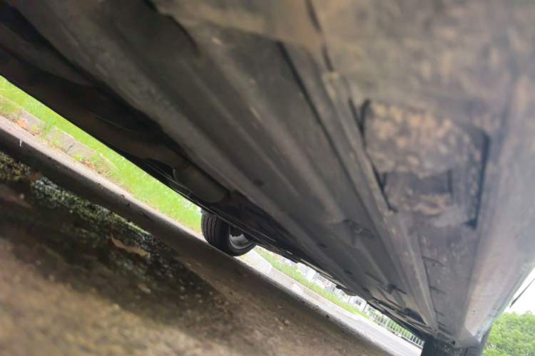Used Mercedes-Benz C-Class 2011 C 200 CGI Fashion Model Chassis Front Left