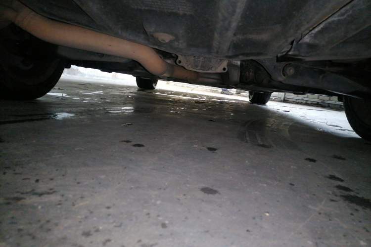 Used Mercedes-Benz C-Class 2011 C 200 Fashion Travel Edition Chassis Rear