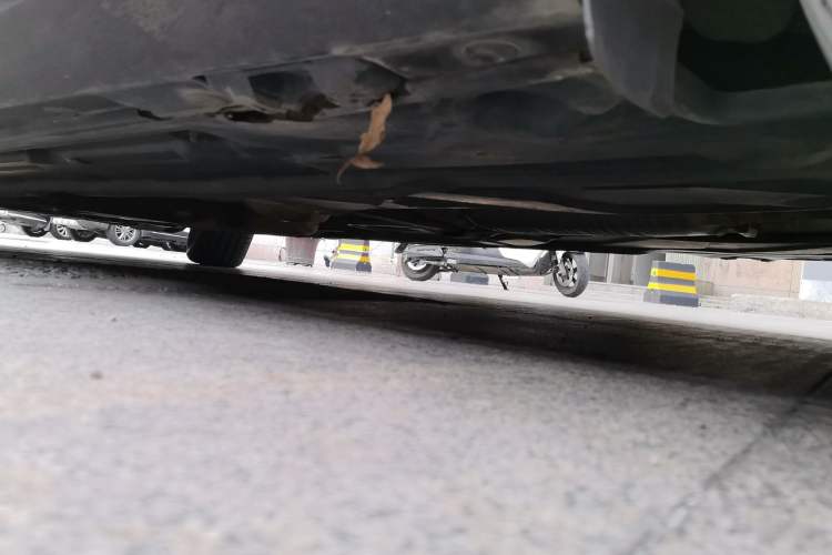 Used Mercedes-Benz C-Class 2011 C 180K Classic model Chassis Rear Left