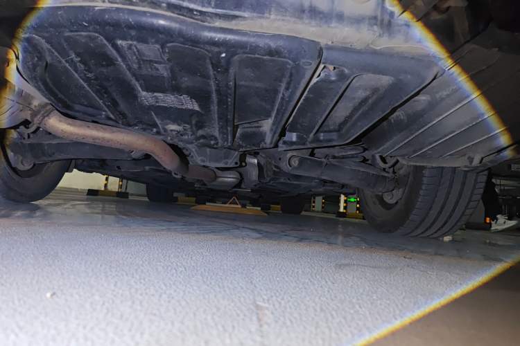 Used Mercedes-Benz C-Class 2011 C 200 Fashion Travel Edition Chassis Rear