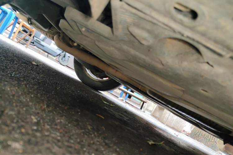 Used Mercedes-Benz C-Class 2011 C 200 CGI Elegant Model Chassis Rear Right