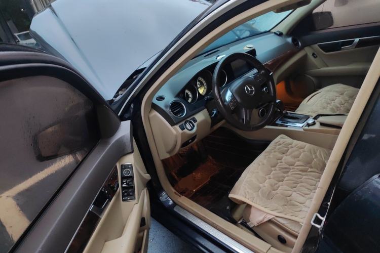Used Mercedes-Benz C-Class 2011 C 200 CGI Elegant Model Driver Seat