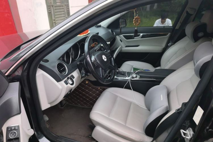 Used Mercedes-Benz C-Class 2011 C 200 CGI Fashion Model Driver Seat