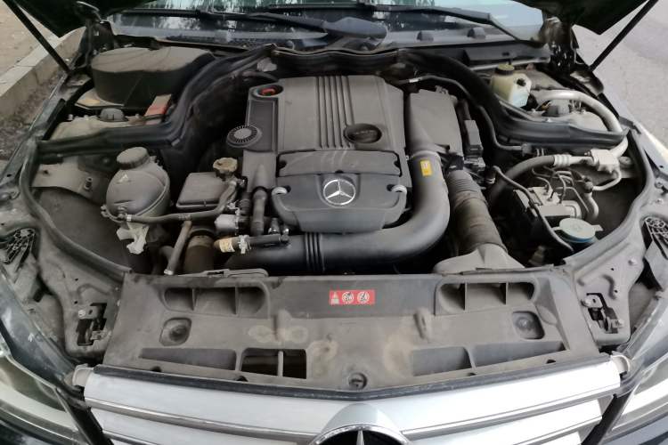 Used Mercedes-Benz C-Class 2011 C 200 Luxury Sport Touring Edition Engine Bay