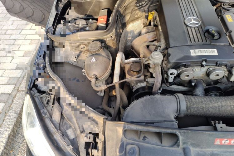 Used Mercedes-Benz C-Class 2011 C 180K Classic model Engine Bay Right