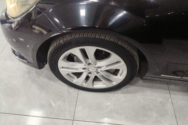 Used Mercedes-Benz C-Class 2011 C 200 Fashion Travel Edition Exterior 1